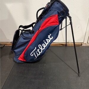Titleist Player 4 Stand Bag (Navy/Red)